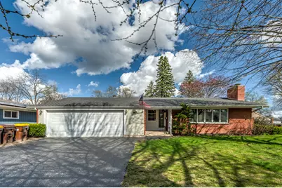 400 Becking Avenue, Woodstock, IL 60098 - Photo 1