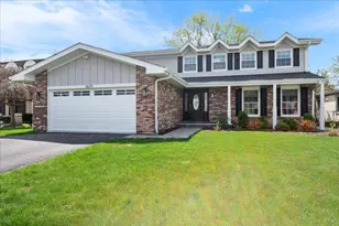3629 Keenan Ln, Glenview, IL 60026 - Photo 1