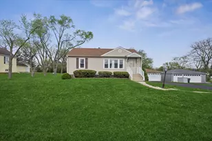 10732 71st St, Countryside, IL 60525 - Photo 1