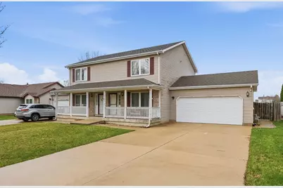 688 S Elizabeth Street #688, Maple Park, IL 60151 - Photo 1
