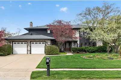 236 Saugus Lane, Schaumburg, IL 60173 - Photo 1