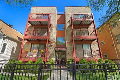 4716 W Addison Street #2E, Chicago, IL 60641 - Photo 1