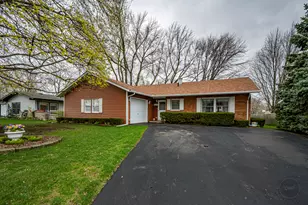 24126 W Hazelcrest Dr, Plainfield, IL 60544 - Photo 1
