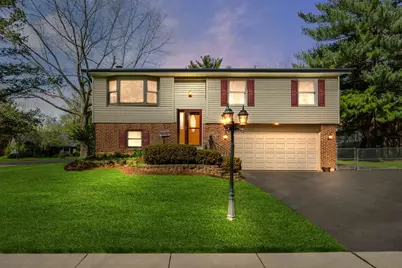 814 Scott Street, Algonquin, IL 60102 - Photo 1
