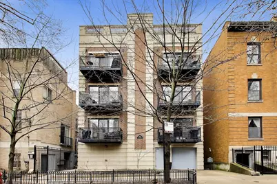 663 W Barry Avenue #4C, Chicago, IL 60657 - Photo 1