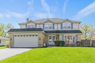 1363 W St James Ct, Palatine, IL 60067 - Photo 1