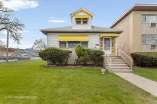 1844 S 13th Ave, Broadview, IL 60155 - Photo 1