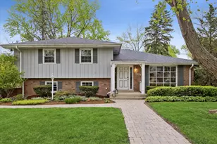 801 S Madison St, Hinsdale, IL 60521 - Photo 1