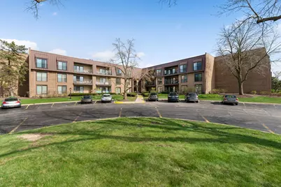 2 The Court Of Harborside Court #303, Northbrook, IL 60062 - Photo 1