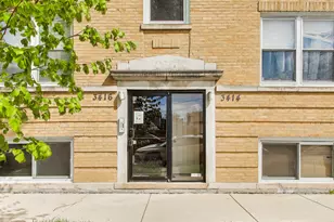 3414 W Cullom Ave, Chicago, IL 60618 - Photo 1
