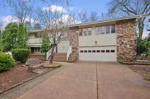 1117 Barberry Ct, Downers Grove, IL 60515 - Photo 1