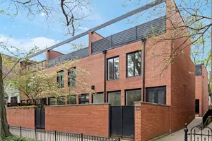 2110 N Hudson Ave, Chicago, IL 60614 - Photo 1