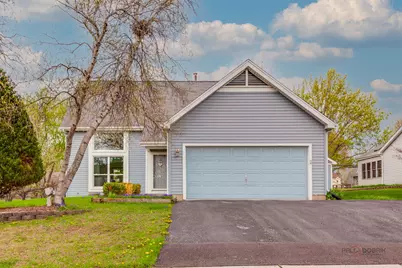 17362 W Dartmoor Drive, Grayslake, IL 60030 - Photo 1