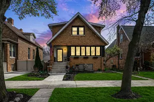 10829 S Maplewood Ave, Chicago, IL 60655 - Photo 1