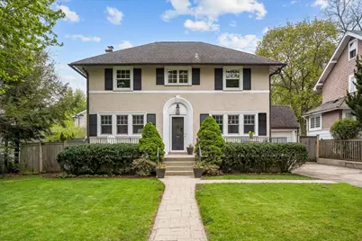 642 Ash Street, Winnetka, IL 60093 - Photo 1