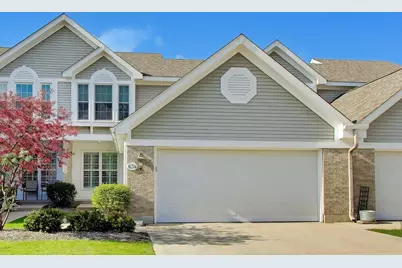634 Kendallwood Court, Crystal Lake, IL 60014 - Photo 1