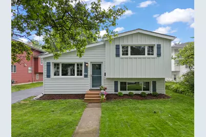 5244 Benton Avenue, Downers Grove, IL 60515 - Photo 1