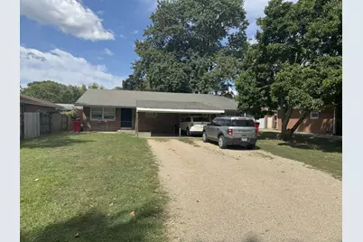 1507 N McKinley Avenue, Champaign, IL 61821 - Photo 1