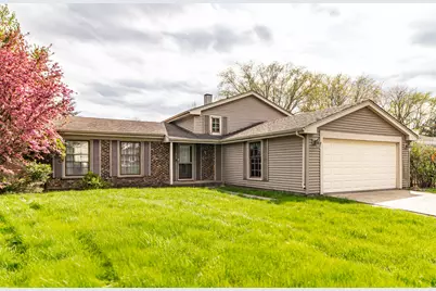 809 Thornton Lane, Buffalo Grove, IL 60089 - Photo 1