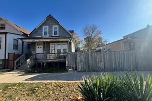 5127 S Trumbull Ave, Chicago, IL 60632 - Photo 1