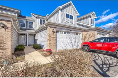 422 Victoria Lane, Elgin, IL 60124 - Photo 1