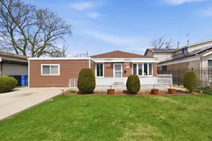 4540 W 84th Pl, Chicago, IL 60652 - Photo 1
