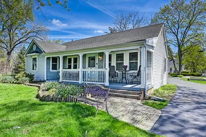 223 S Grant Street, Westmont, IL 60559 - Photo 1