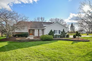 40W983 Line Dr, Elburn, IL 60119 - Photo 1
