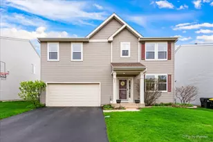 987 Valley Stream Dr, Pingree Grove, IL 60140 - Photo 1