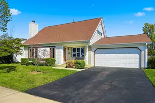 400 Banbury Ave, Elk Grove Village, IL 60007 - Photo 1