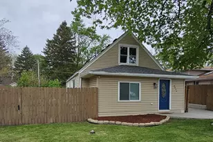 9634 Meade Ave, Oak Lawn, IL 60453 - Photo 1