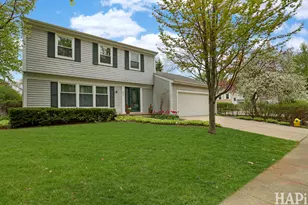 301 Albany Ln, Vernon Hills, IL 60061 - Photo 1
