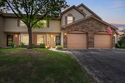 250 Wellington Circle, Gurnee, IL 60031 - Photo 1
