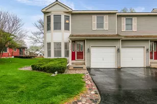 34415 N Saddle Ln, Gurnee, IL 60031 - Photo 1