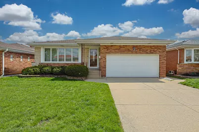 4631 N Reserve Avenue, Chicago, IL 60656 - Photo 1