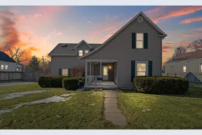 325 N Market Street, Hoopeston, IL 60942 - Photo 1