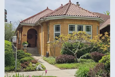 2105 W Lunt Avenue, Chicago, IL 60645 - Photo 1