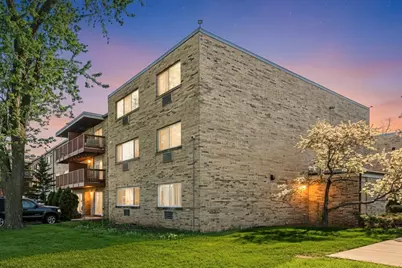 700 W Dempster Street #G1, Mount Prospect, IL 60056 - Photo 1
