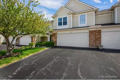 902 Huntington Drive, Elk Grove Village, IL 60007 - Photo 1