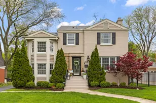260 Chesterfield Ave, Glen Ellyn, IL 60137 - Photo 1