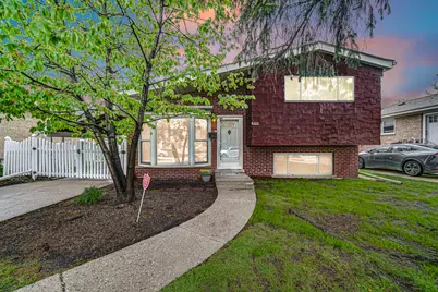 8322 Central Avenue, Morton Grove, IL 60053 - Photo 1