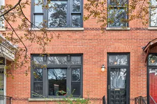 2411 N Burling St, Chicago, IL 60614 - Photo 1