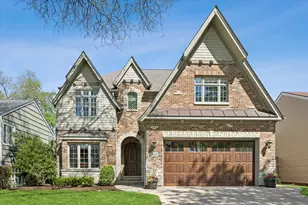 817 S Fairfield Ave, Elmhurst, IL 60126 - Photo 1