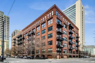 520 W Huron St, Chicago, IL 60654 - Photo 1