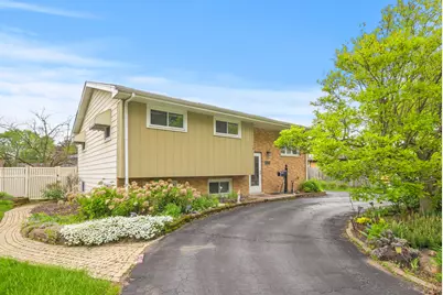 14740 Kilbourne Avenue, Midlothian, IL 60445 - Photo 1