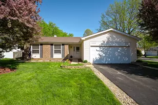 1000 Hunter St, Lombard, IL 60148 - Photo 1