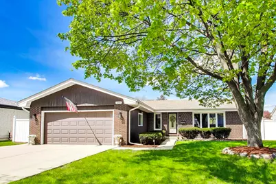 1144 N Fischer Drive, Addison, IL 60101 - Photo 1