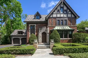 841 S County Line Rd, Hinsdale, IL 60521 - Photo 1