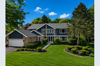 250 Covington Drive, Barrington, IL 60010 - Photo 1