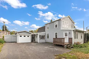 9827 Melvina Ave, Oak Lawn, IL 60453 - Photo 1